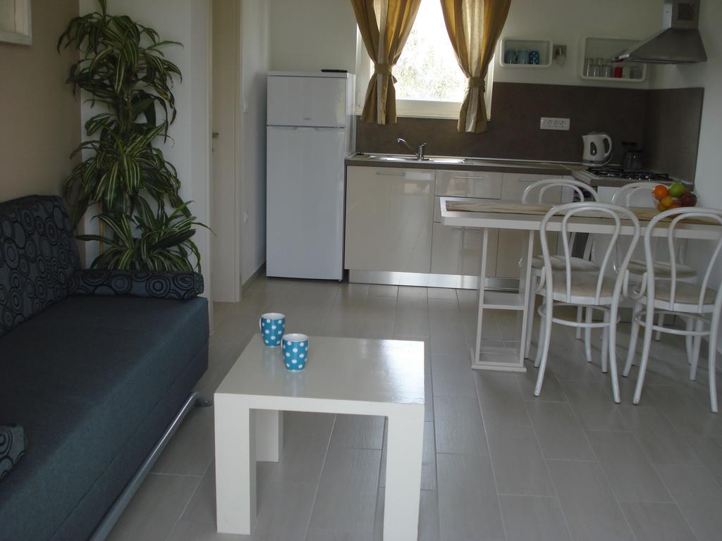 Apartment Maslina Biograd Na Moru Exterior photo