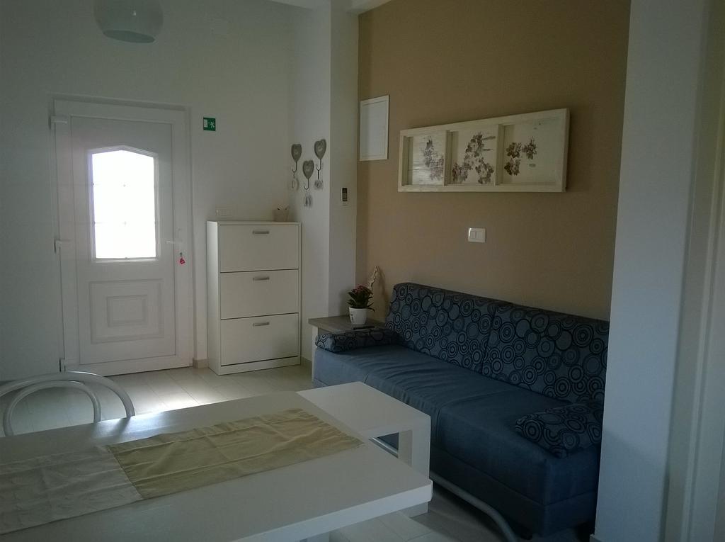 Apartment Maslina Biograd Na Moru Exterior photo